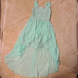 B wear dress sz 7